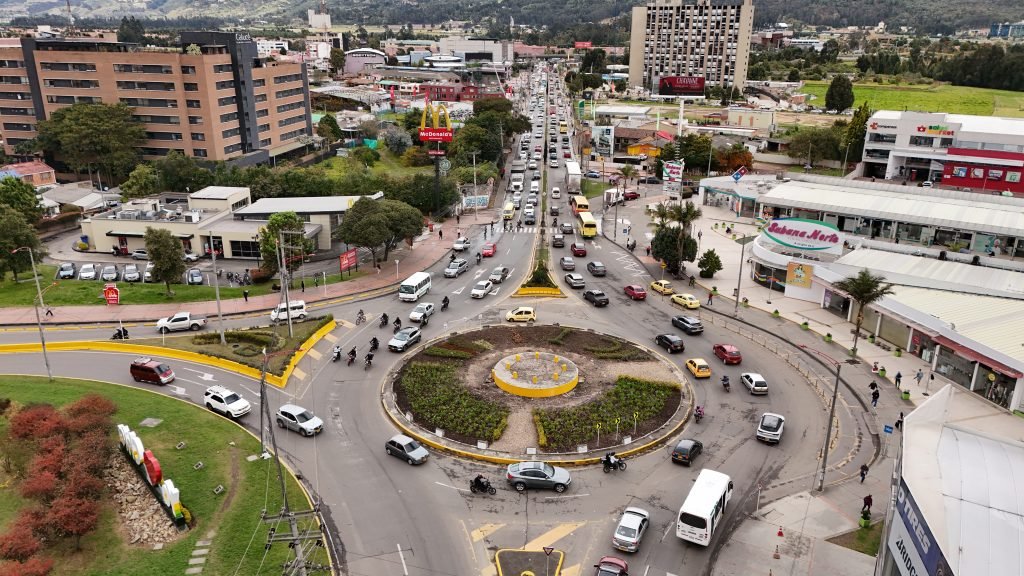 Av Pradilla pasará de cuatro a ocho carriles