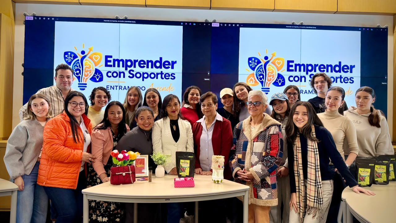 Mujeres de Chía fortalecen su autonomía económica a través de la estrategia «Entramado»